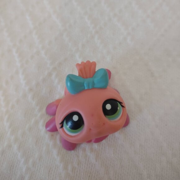 Vintage Littlest Pet Shop #426 Pink Spider G2 Blue Bow - Picture 7 of 11